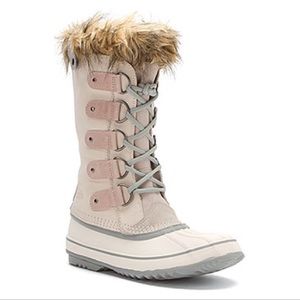 SOREL Joan of Arctic Winter Snowboot